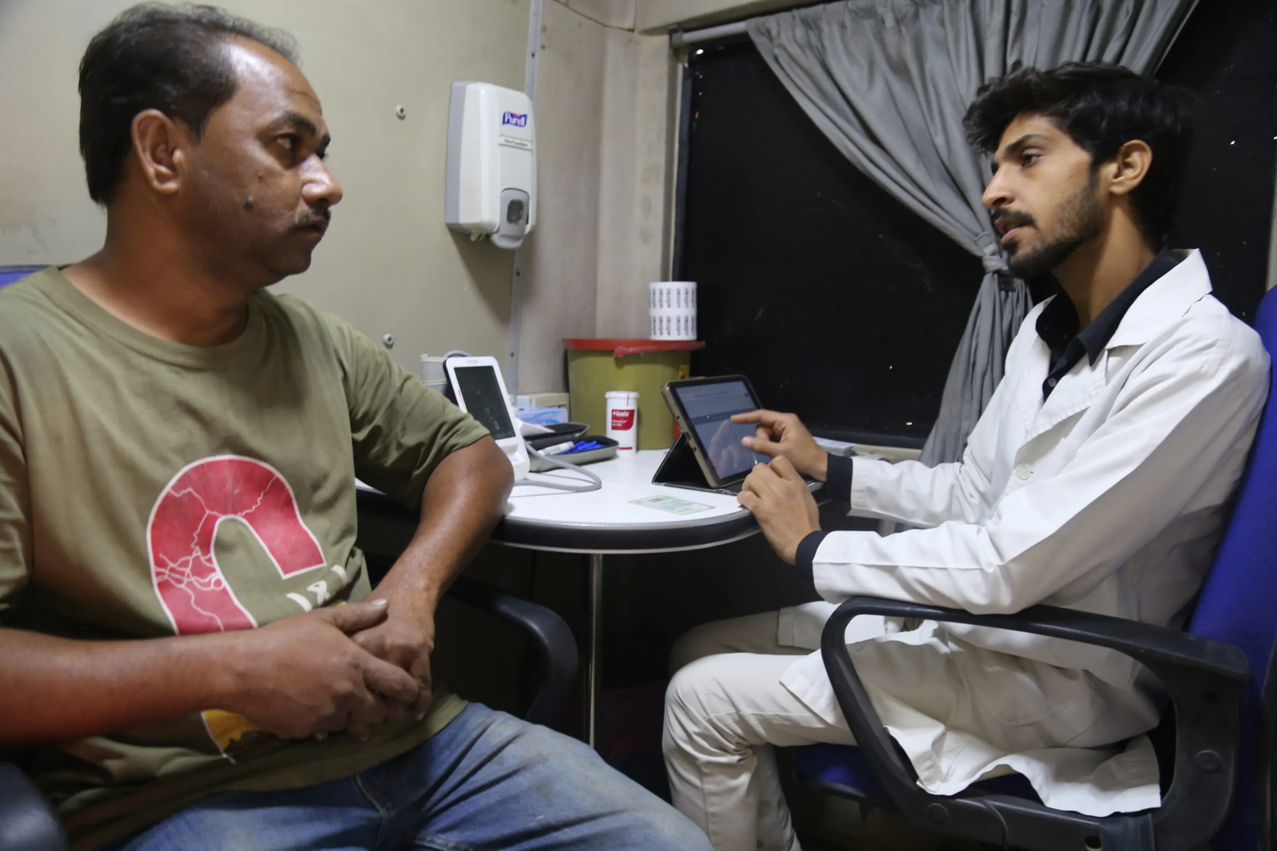 Crown Group Partners with Indus Hospital for Life-Saving Blood Donation Drive gallery image 5