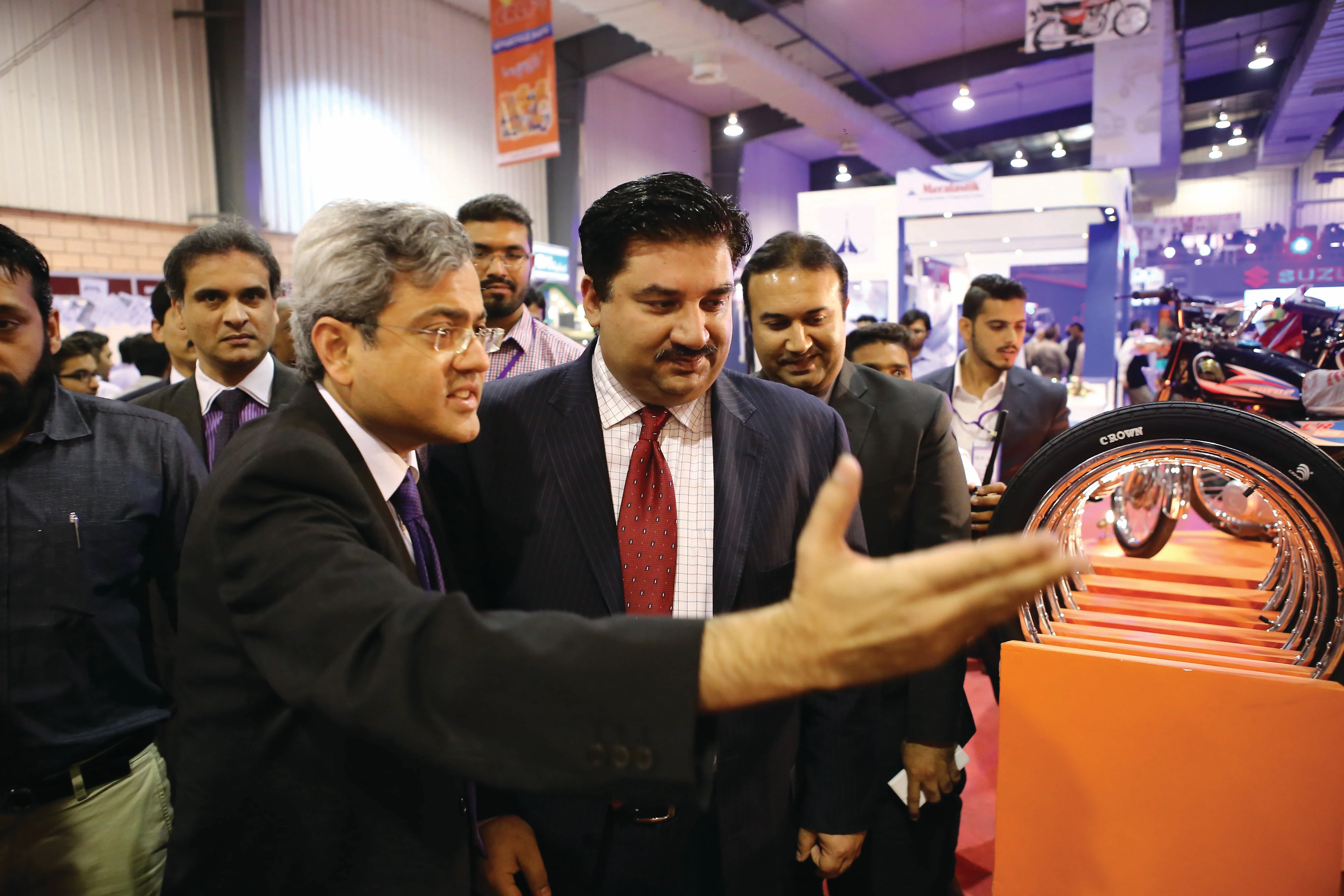 Crown Group at Pakistan Auto Show 2015 gallery image 2