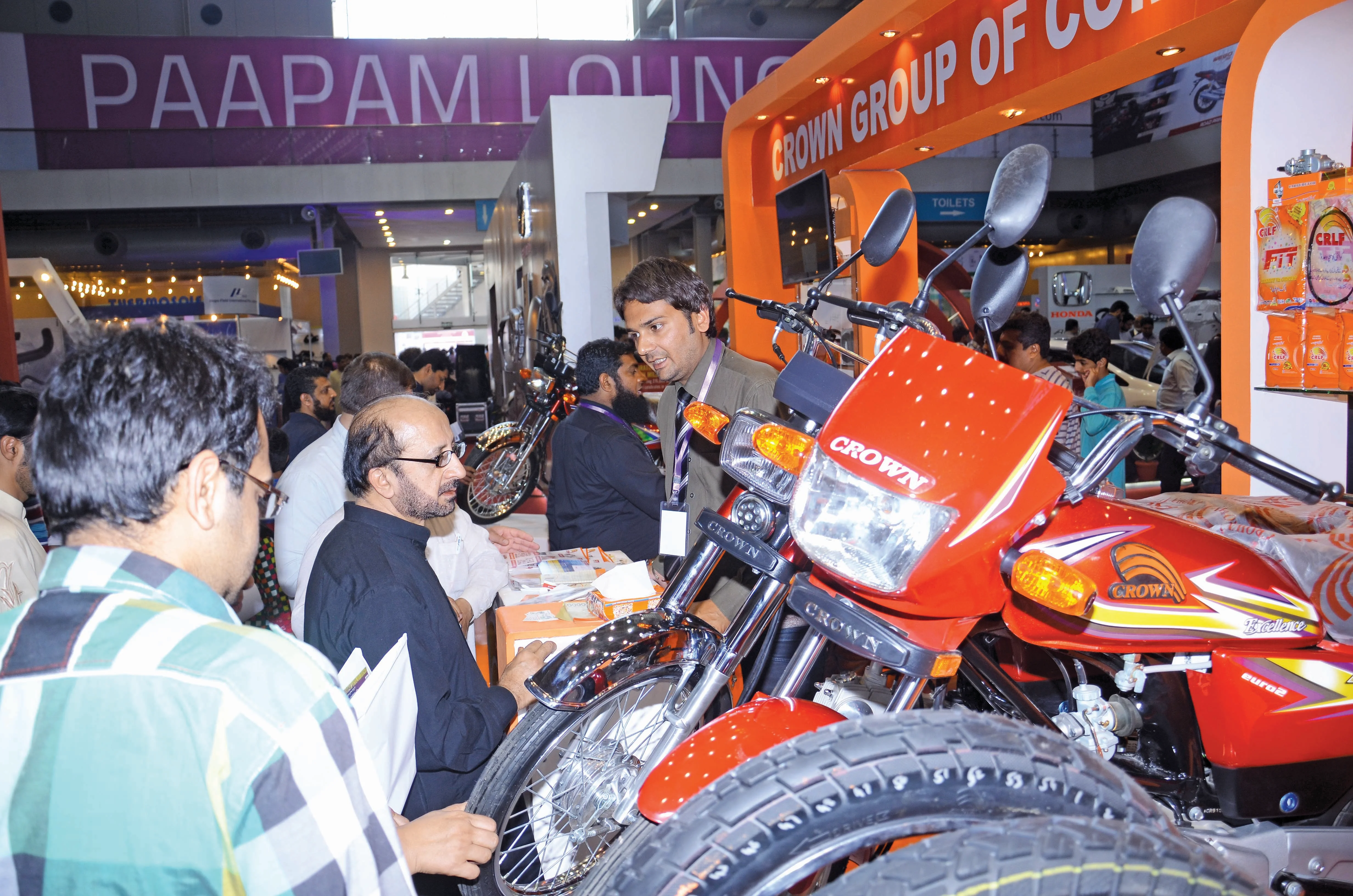 Crown Group at Pakistan Auto Show 2016 gallery image 3