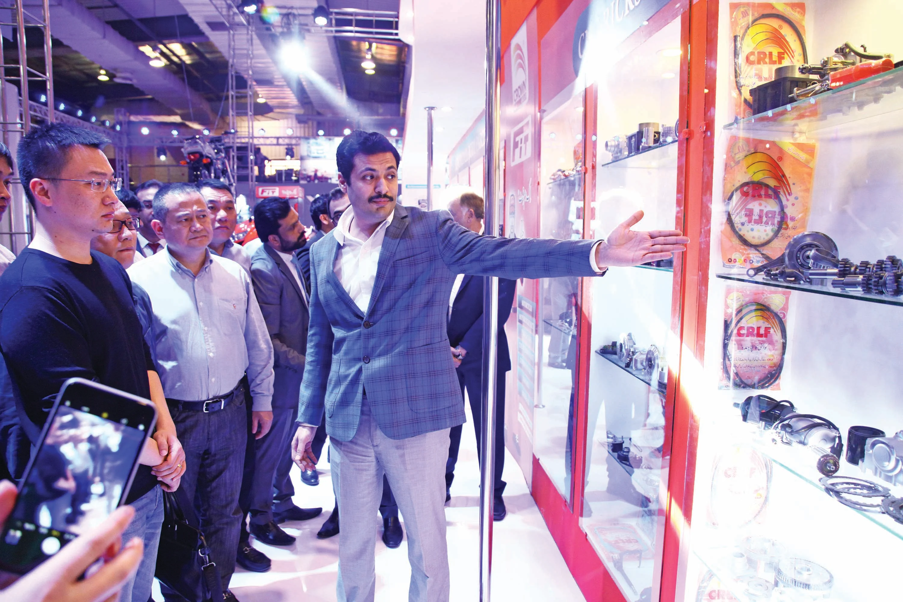Crown Group at Pakistan Auto Show 2017 gallery image 3