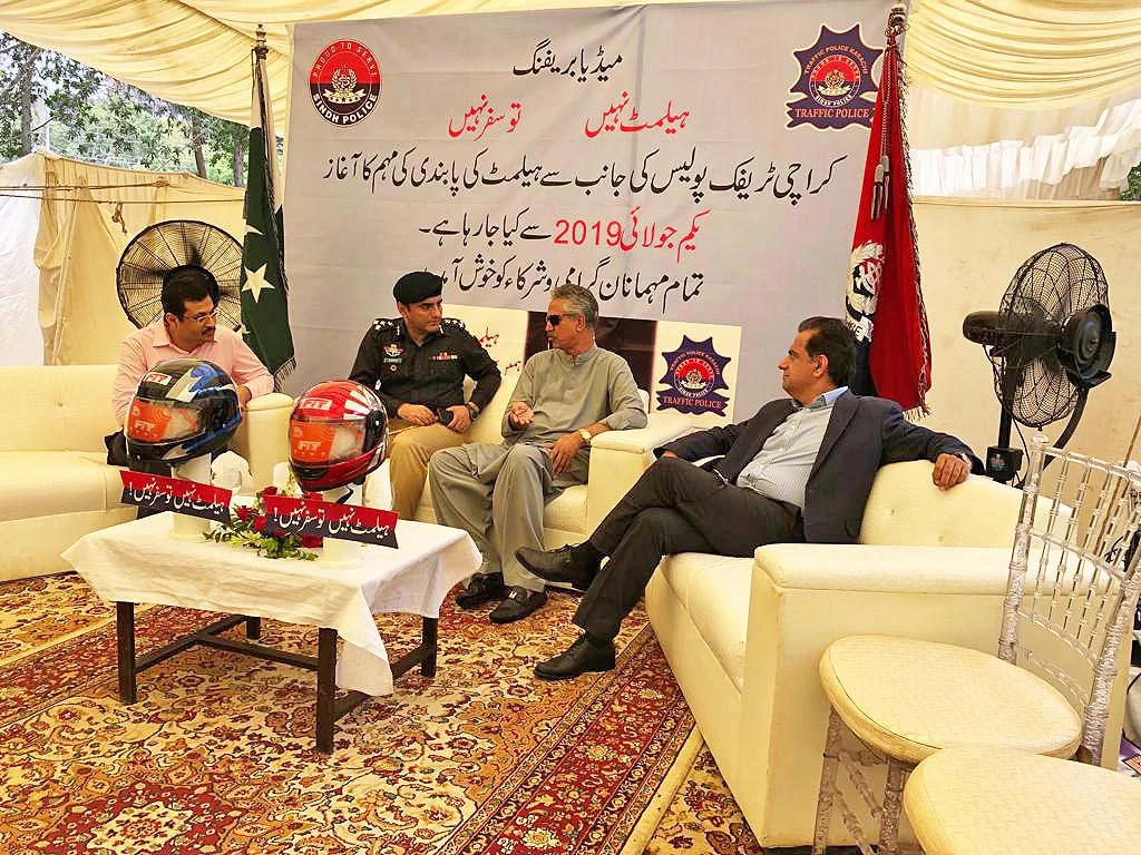Salute to Karachi Police for Enforcing Helmet Safety gallery image 8