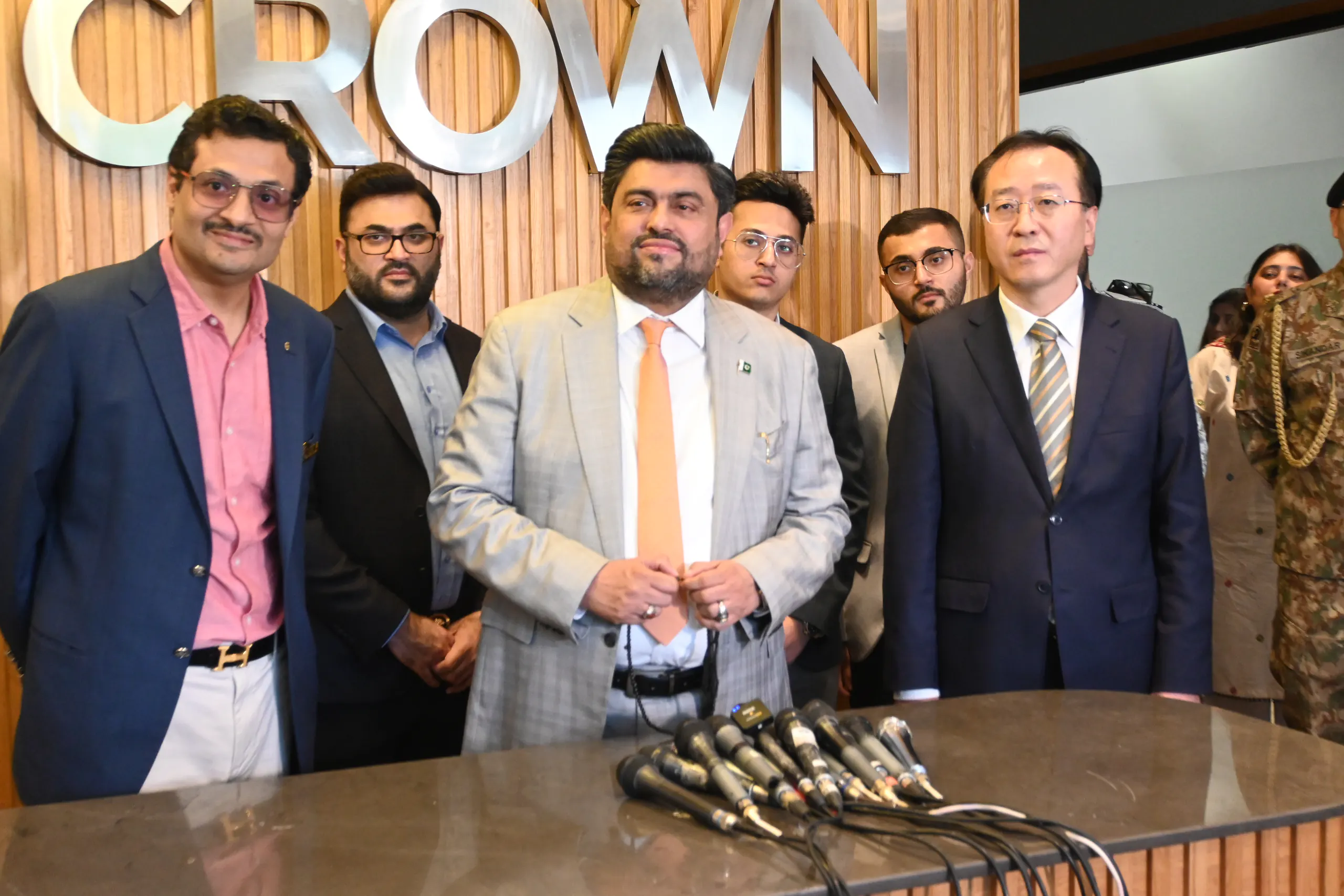 Crown Group Industrial Park Welcomes Governor Sindh Kamran Tessori and Chinese Consul General Yang Yundong gallery image 12