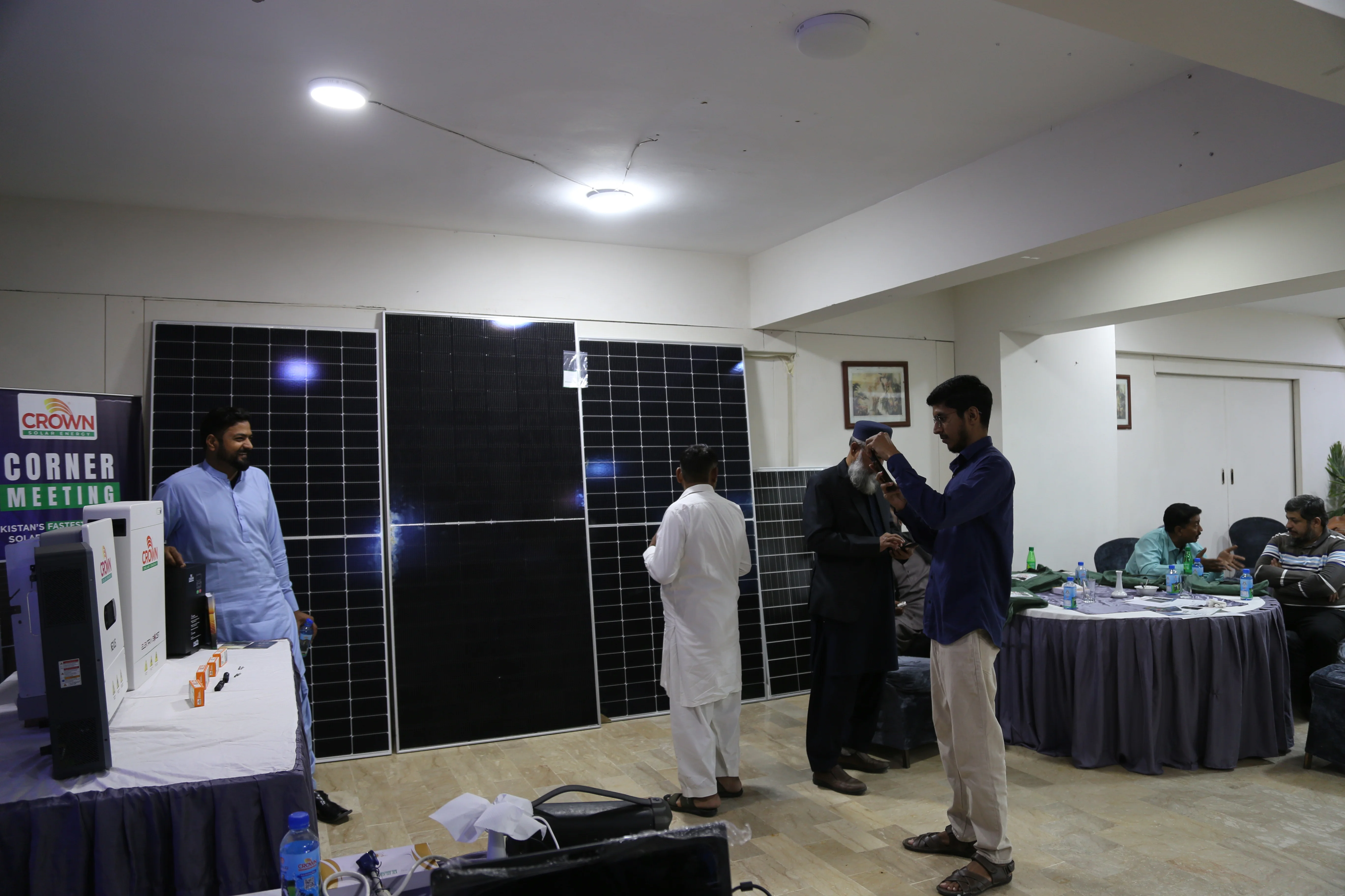 Crown Solar Corner Meeting Session gallery image 20