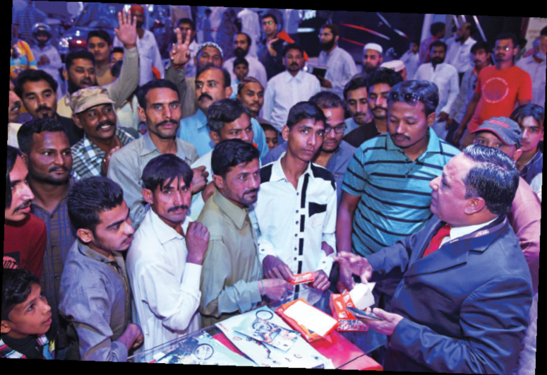 Crown Group Pakistan Auto Show 2017 — event highlights