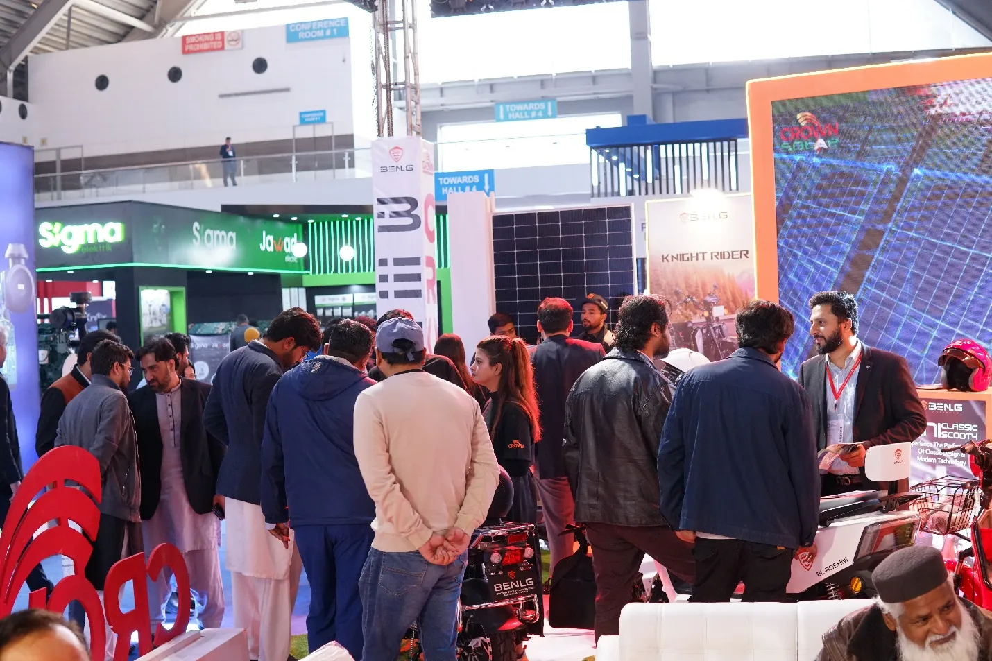 Featured image for Crown Group Crown Group Illuminates Solar Pakistan Expo 2024, Lahore