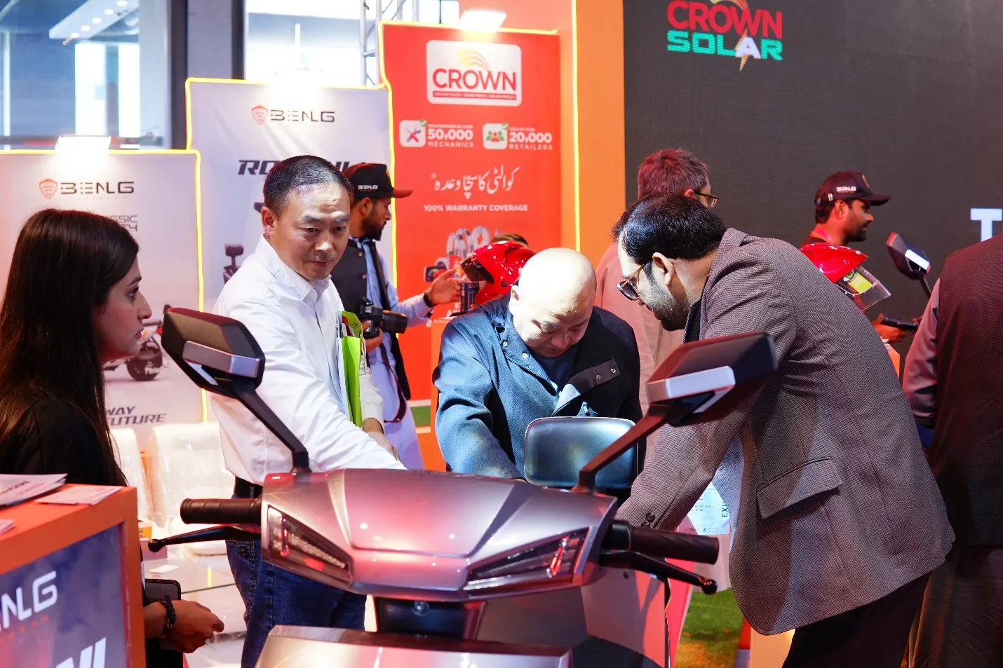 Crown Group Illuminates Solar Pakistan Expo 2024, Lahore